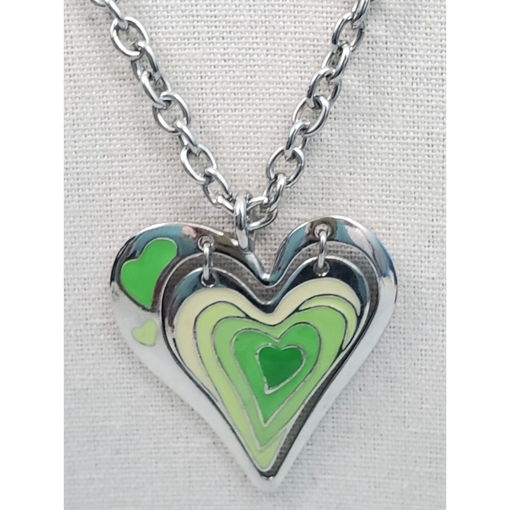 Green Enamel Layered Heart Pendant Necklace Silvertone Cable Chain NWOT